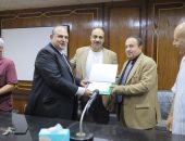 كلية اللغة العربية بالزقازيق تنظم احتفالية مجمعة مع بدء العام الدراسي الجديد.