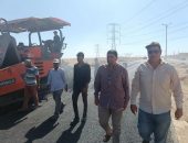 رئيس جهاز الشروق يُعلن الانتهاء من رصف المرحلة الأولى للمحور الشرقي للمدينة