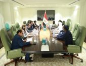 نائب رئيس مجلس الوزراء وزير الصحة يستقبل وزير صحة جمهورية تشاد لمناقشة سبل التعاون المشترك