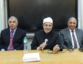 الدكتور سلامة داود رئيس الجامعة يلتقي أعضاء هيئة التدريس بكليات جامعة الأزهر بدمياط في لقاء مفتوح