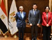 وزير الشباب والرياضة يلتقي مساعد وزير الخارجية للعلاقات الثقافية لبحث تعزيز التعاون وفتح آفاق جديدة