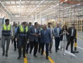 وزيرة التنمية المحلية شاركت تفقد رئيس الوزراء مصنع شركة “كناوف” الألمانية للألواح الجبسية
