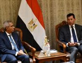 وزير الشباب والرياضة يلتقي مساعد وزير الخارجية للعلاقات الثقافية لبحث تعزيز التعاون وفتح آفاق جديدة
