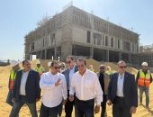 نائب رئيس مجلس الوزراء ووزير الصحة يتفقد مشروع إنشاء مستشفى العين السخنة للطوارئ ويوجه بسرعة إنهاء الأعمال ودخول الخدمة