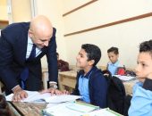 وزير التربية والتعليم يجري جولة تفقدية مفاجئة لعدد من المدارس بمحافظة البحيرة لمتابعة انتظام العام الدراسى والاختبارات الشهرية