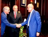 محافظ الأقصر يستقبل رئيس هيئة الرقابة النووية والإشعاعية ومدير صندوق مكتبات مصر العامة