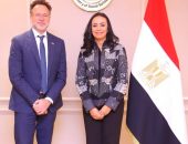 وزيرة التضامن الاجتماعي تستقبل سفير كندا بالقاهرة