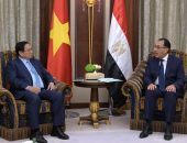 رئيس الوزراء يلتقي رئيس وزراء فيتنام لبحث الملفات ذات الاهتمام المشترك