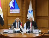 محافظ كفرالشيخ يشارك في اجتماع مجلس الجامعة ويستعرض عدد من المشروعات التنموية والخدمية..مؤكدًا على التعاون المشترك لتحقيق التنمية وتحسين الخدمات لأهالينا