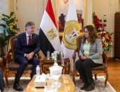وزيرة التنمية المحلية تتابع مع الممثل المقيم لبرنامج الأمم المتحدة الإنمائي في مصر مجالات التعاون بين الجانبين