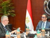 وزير الاستثمار والتجارة الخارجية يلتقي وفد شركة سوميتومو إليكتريك – إيجيبت لاستعراض مشروعاتها الاستثمارية في مصر وترتيبات افتتاح مصنعها الجديد بالعاشر من رمضان خلال الربع الأول من العام المقبل.