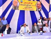 محافظ الأقصر يعقد لقاء جماهيري مع أهالي الزينيه للاستماع إلى مشاكلهم