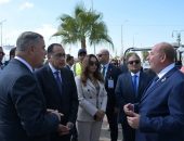 رئيس الوزراء يشهد اصطفاف مُعدات المحافظة لمُجابهة الأزمات والكوارث