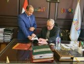 أعتمد المستشار مصطفى ألهم محافظ الأقصر نتيجة أمتحان شهادة اتمام الدراسة بمرحلة التعليم الأساسى للفصل الدراسى الأول 2023 / 2024 بنسبة نجاح 76.10%.