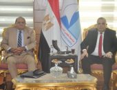 رئيس جامعة كفر الشيخ يترأس لجنة اختيار عميد كلية التربية الرياضية بالجامعة
