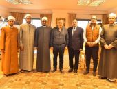 فضيلة الأستاذ الدكتور محمد عبدالمالك نائب رئيس جامعة الأزهر للوجه القبلي بصحبة الأستاذ الدكتور محمد الجندي الأمين العام لمجمع البحوث الإسلامية