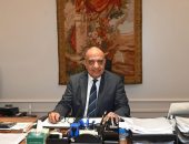 وزير الكهرباء والطاقة المتجددة يستعرض مستجدات خطة تنفيذ استراتيجية الطاقة