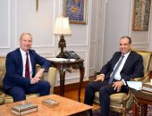 وزير الخارجية يستقبل الممثل الخاص للاتحاد الأوروبي لحقوق الإنسان