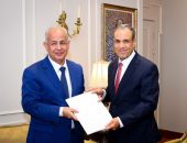 وزير الخارجية والهجرة يستقبل أمين عام رئاسة الجمهورية الموريتانية