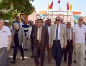 محافظ الأقصر يكرم طلاب الدفعة العاشرة بالقسم الألماني بمدرسة العديسات الثانوية الصناعية