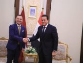 نائب رئيس مجلس الوزراء وزير الصحة والسكان يستقبل وزير صحة جمهورية لاتفيا لبحث سبل تعزيز التعاون بين البلدين فى القطاع الصحي