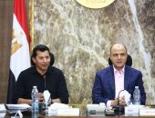 ‏وزير الشباب والرياضة ومحافظ كفرالشيخ يعقدان لقاءً موسعًا مع أعضاء مجلسي النواب والشيوخ.. موجهاً باستكمال إنشاء مركز التنمية الشبابية