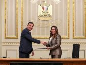 وزيرا التنمية المحلية والزراعة يوقعان بروتوكول تعاون لتفعيل سرعة إجراءات التصالح في مخالفات البناء على الأراضي التابعة للهيئة العامة للإصلاح الزراعي بالمحافظات
