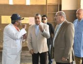 “وزير الدولة للإنتاج الحربى” يقوم بجولة تفقدية مفاجئة لشركة حلوان للصناعات غير الحديدية