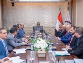 “وزير الدولة للإنتاج الحربي” يستقبل وفد شركة “كاسا” الإيطالية لبحث أوجه التعاون المشترك