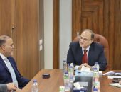 رئيس هيئة الدواء المصرية يستقبل وفد شركة جلاكسو سميث كلاين الدولية