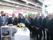 الدكتور مصطفى مدبولي يتفقد جناح وزارة التعليم العالي على هامش افتتاحه للمعرض