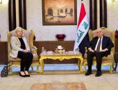 نائب رئيس مجلس الوزراء ووزير الخارجية يستقبل سفيرة الولايات المتحدة الأمريكية في بغداد