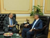 محافظ الجيزة : الاتفاق مع وزارة التموين لتنظيم أسواق اليوم الواحد بالأحياء لتوفير السلع الغذائية بأسعار مناسبة للمواطنين
