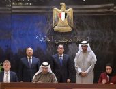 رئيس الوزراء يشهد توقيع مذكرة تفاهم لإنشاء مصنع لتخزين البطاريات باستثمارات 12 مليون دولار