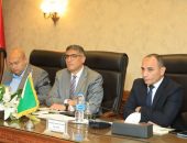 محافظ الجيزة يتابع موقف ملفات التقنين والخطة الإستثمارية والمتغيرات المكانية
