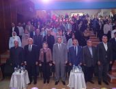 محافظ دمياط يشارك باحتفالية عيد الطفولة وتوزيع الهدايا على الأطفال من ذوى الهمم والأيتام