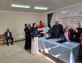 فضيلة الدكتور عبد العزيز أبو خزيمة، رئيس الإدارة المركزية لمنطقة الإسكندرية الأزهرية،يشارك  في حفل تتويج الفائزات في مسابقة تنس الطاولة فتيات على مستوى الجمهورية