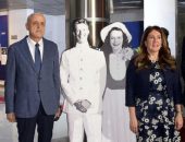 محافظ الأقصر والسفيرة الأمريكية بالقاهرة يفتتحان معرض “جيمي كارتر.. 100 عام من توحيد الشعوب” بمكتبة مصر العامة