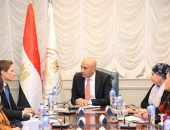 وزير التربية والتعليم يبحث مع المستشار الثقافي لسفارة ألمانيا بالقاهرة تعزيز سبل التعاون فى مجال التعليم قبل الجامعى
