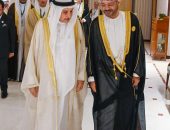 سلطنة عمان والبحرين تؤكدان ضرورة العمل لتعزيز التعاون العربي والإسلامي المشترك