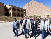 وزير الإسكان يتفقد سير العمل بمنطقة الزيتونة بمشروع تطوير موقع التجلى الأعظم بمدينة سانت كاترين