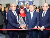 محافظ القاهرة و نائب محافظ دمياط ورئيسى جهاز تنمية المشروعات و لجنة المشروعات بمجلس النواب يفتتحون معرض الأثاث ” صنع في دمياط “
