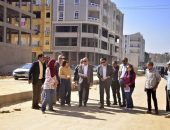 محافظ الأقصر يتفقد أعمال تطوير منطقة حوض 18 بمدينة الأقصر