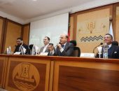 محافظ كفرالشيخ يشهد فعاليات الندوة التوعوية لتنظيم الاتصالات وأهم المبادرات والخدمات لحماية حقوق المستخدمين بالتعاون مع الجهاز القومي لتنظيم الاتصالات