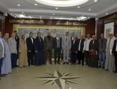 محافظ الأقصر يناقش شكاوى أهالى البعيرات