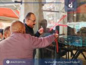 شدد الفريق / أحمد خالد حسن سعيد محافظ الاسكندرية  على جميع الأجهزة التنفيذية ورؤساء الأحياء لضبط الأسعار وتوفير كافة السلع الأساسية بأسعار مناسبة داخل الأسواق والتأكد من صلاحيتها ومطابقتها للمواصفات، حفاظًا على الصحة العامة للمواطنين.