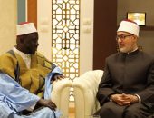 مفتي الجمهورية يستقبل إمام المسجد الكبير في الكاميرون لبحث سُبُل تعزيز التعاون في تدريب أئمة الكاميرون على الإفتاء.