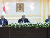 رئيس مجلس الوزراء يلتقي نواب مجلسي النواب والشيوخ ببورسعيد