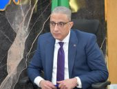 محافظ الفيوم يناقش خطط ومقترحات تطوير الأسواق بنطاق المدينة