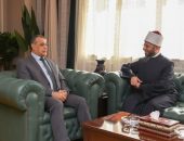 وزيرا “الإنتاج الحربي” و”الأوقاف” يبحثان سبل تعزيز التعاون المشترك